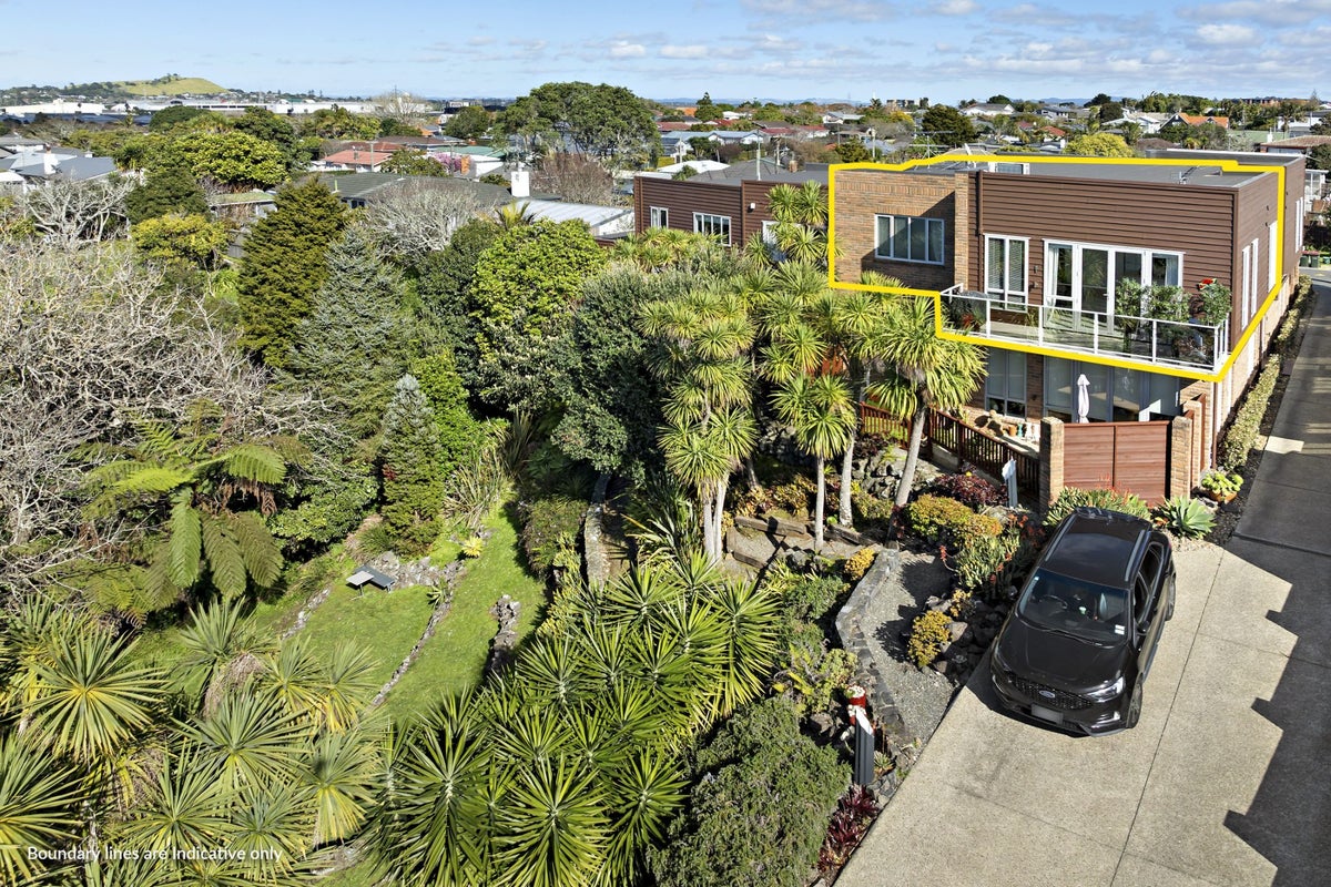 5d Puka Street, Onehunga, Auckland City, Auckland - Carousel 1