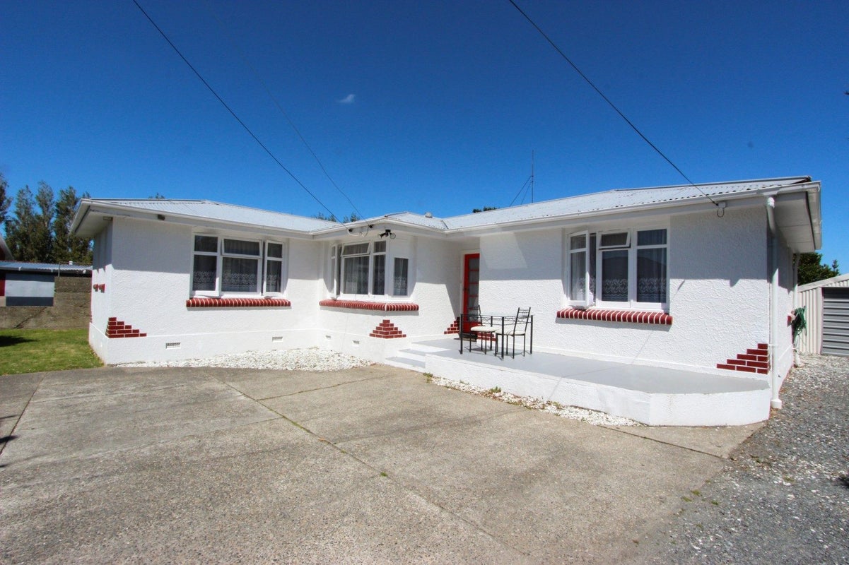 65A Wilfrid Street, Newfield, Invercargill - Carousel 1