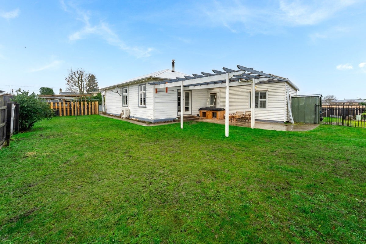 333 King Street, Temuka - Carousel 2