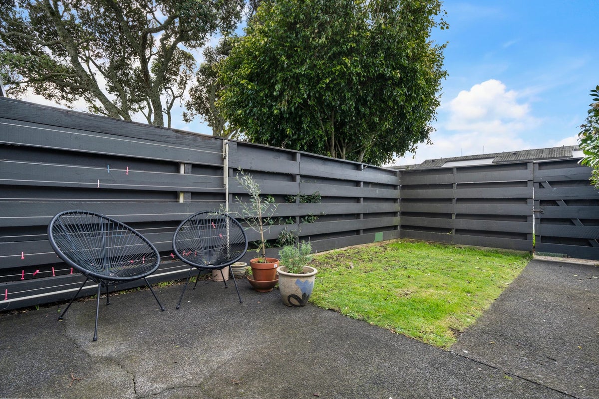 2/111 Melrose Road, Mount Roskill, Auckland - Carousel 9