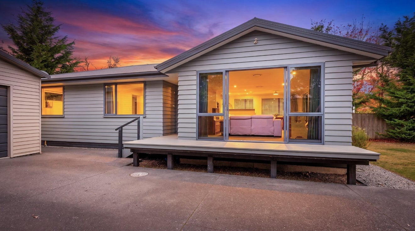 12 Binstead Place, Avondale, Christchurch - Carousel 2