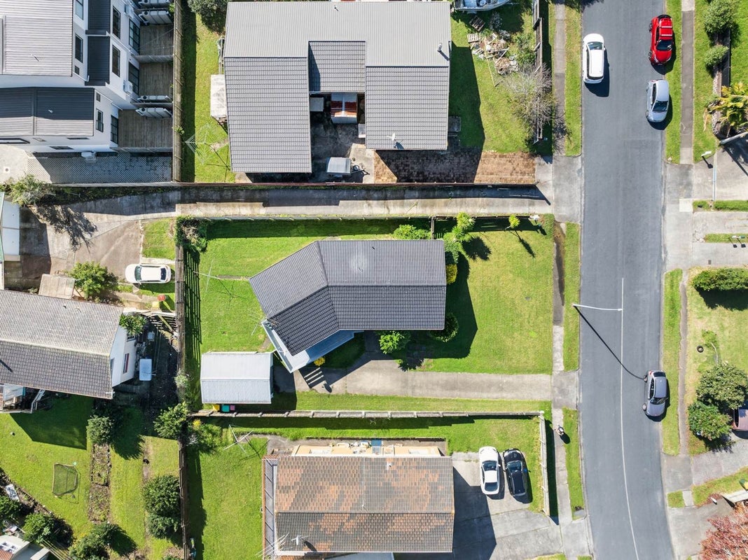 33 Archmillen Avenue, Pakuranga Heights, Auckland - Carousel 35