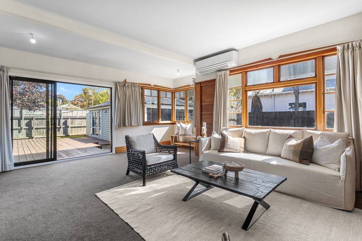 35 Wilsons Road South, Saint Martins, Christchurch - Carousel 2