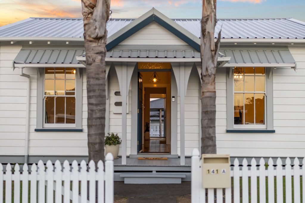 1/141 Colwill Road, Massey, Auckland - Carousel 2