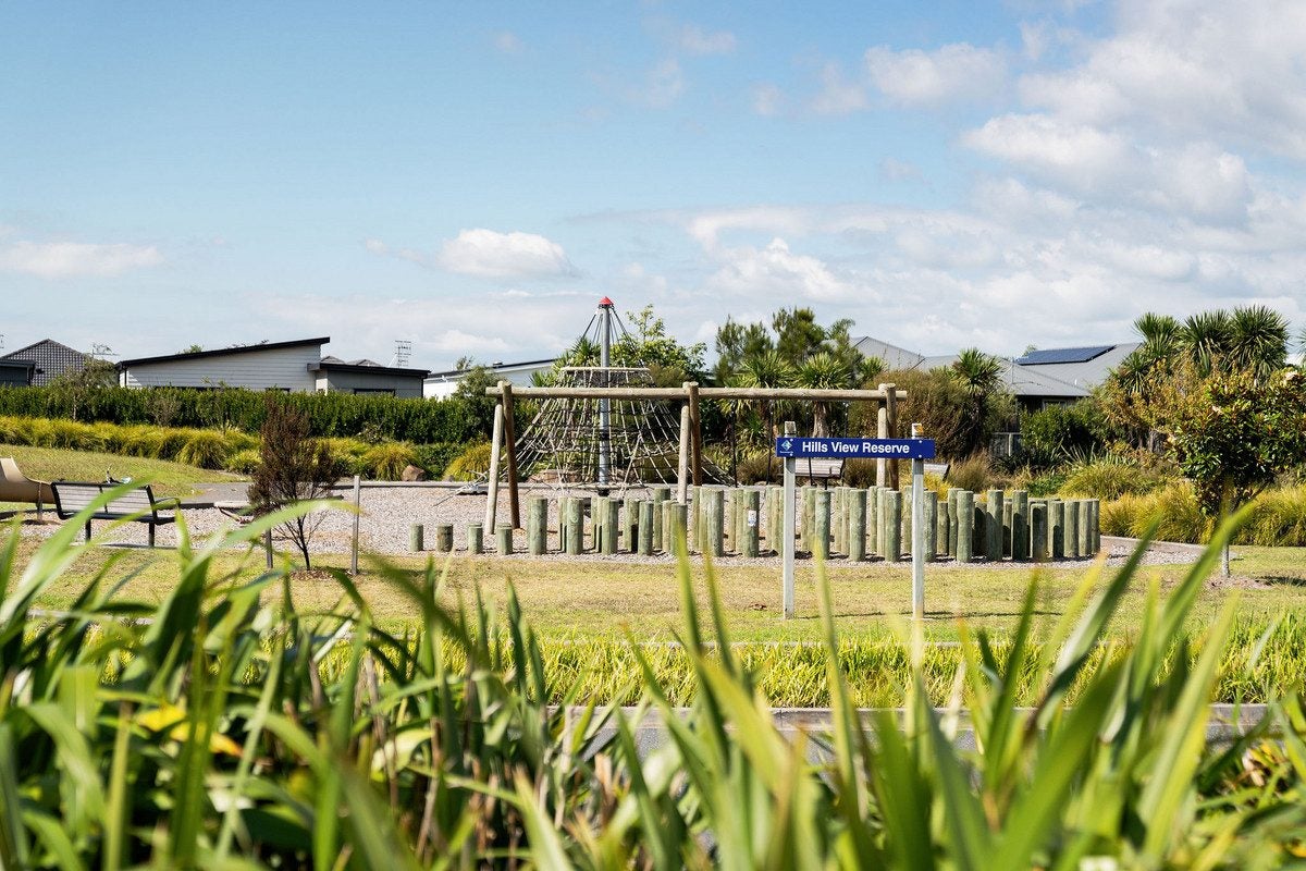30 HILLS VIEW DRIVE, Papamoa, Papamoa - Carousel 15