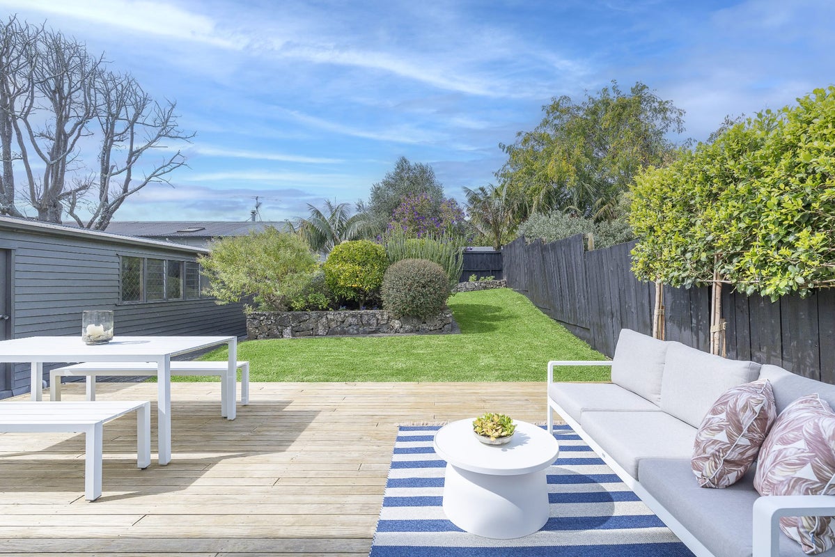 272 Sandringham Road, Sandringham, Auckland - Carousel 2