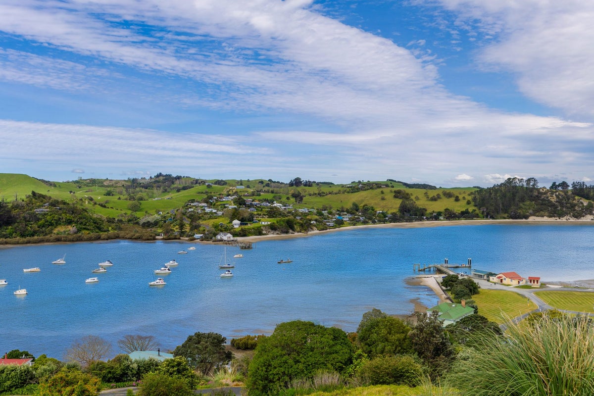 13A Emay Crescent, Pahi, Paparoa - Carousel 2