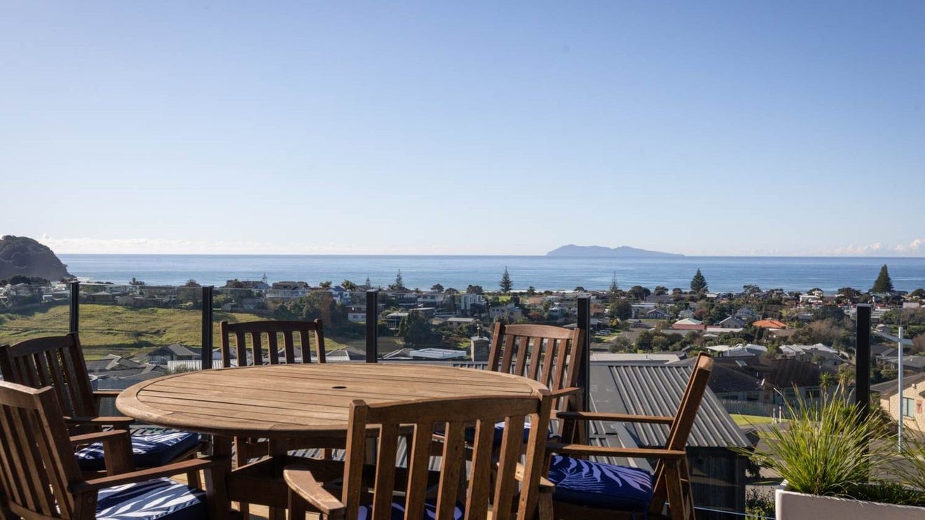 34 Tohora View, Waihi Beach, Waihi Beach - Carousel 1