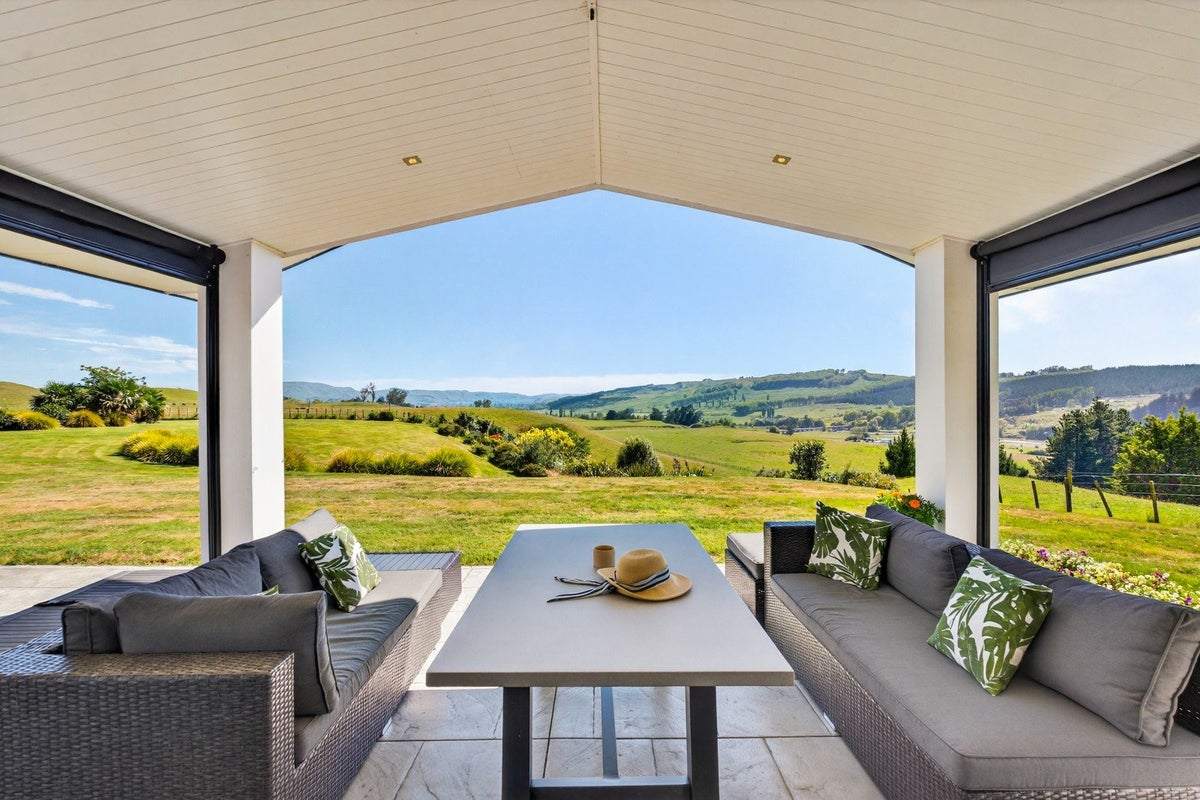 701 River Road, Otane - Carousel 2