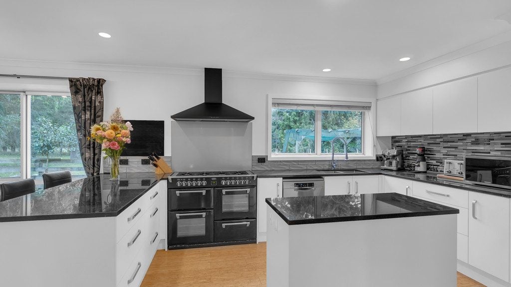 232 Whites Road, Ohoka, Kaiapoi - Carousel 2