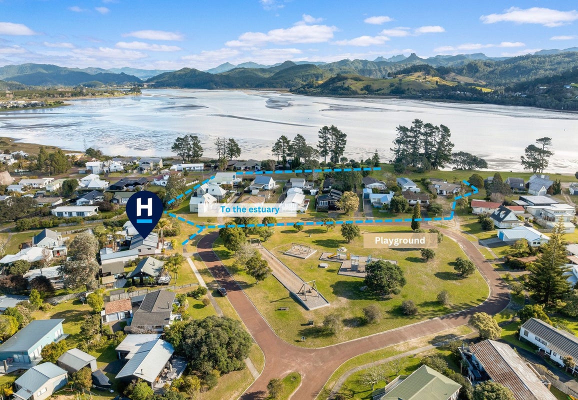 13 Given Grove, Pauanui - Carousel 27