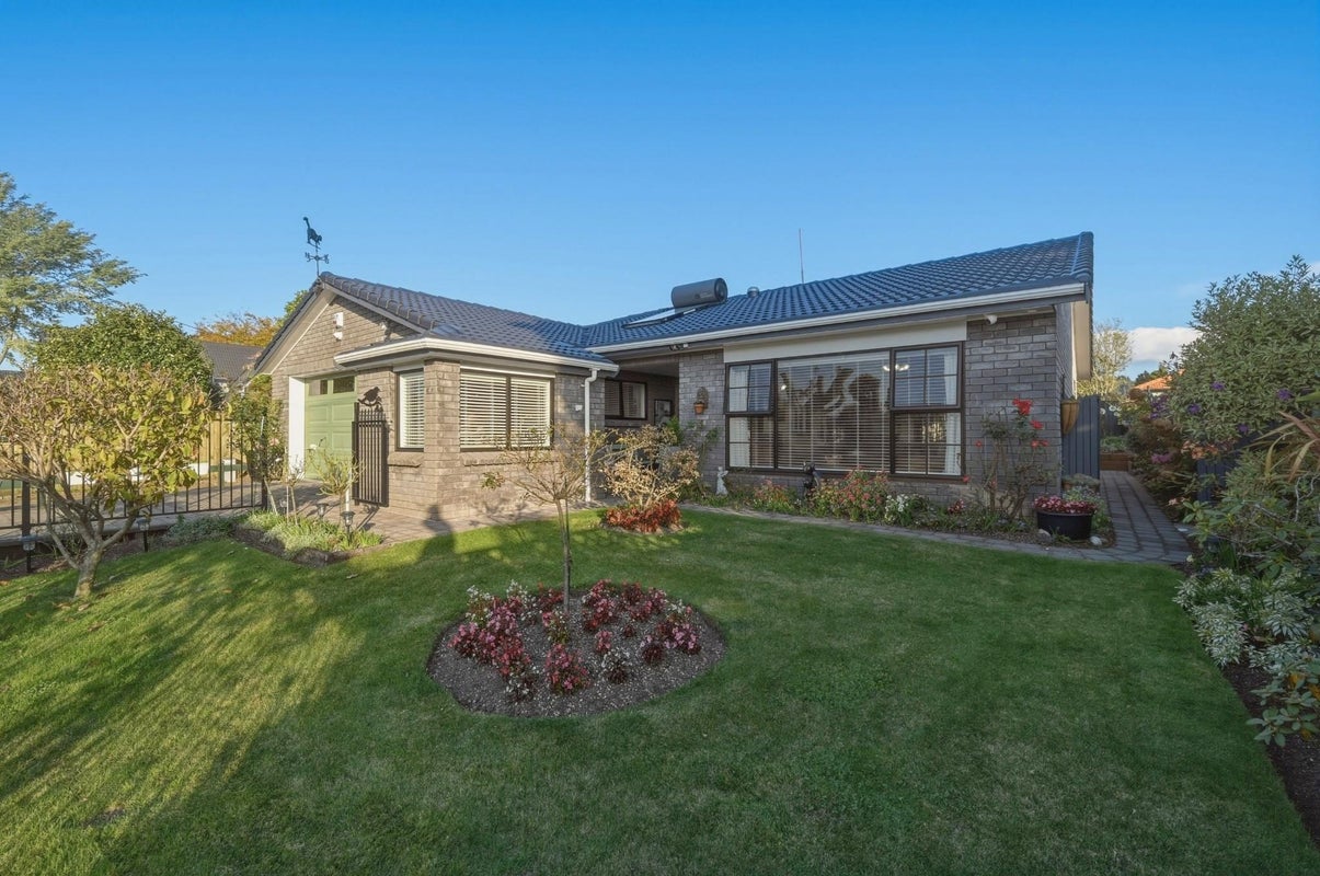 12A Wylie Street, Glenholme, Rotorua - Carousel 1