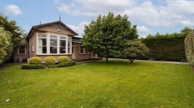 435 College Street, Hokowhitu, Palmerston North - Carousel 1