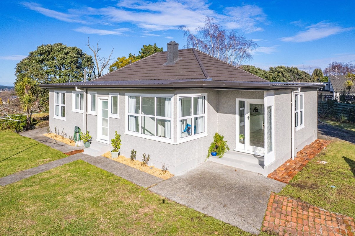 89 Great North Road, Saint Johns Hill, Whanganui - Carousel 1