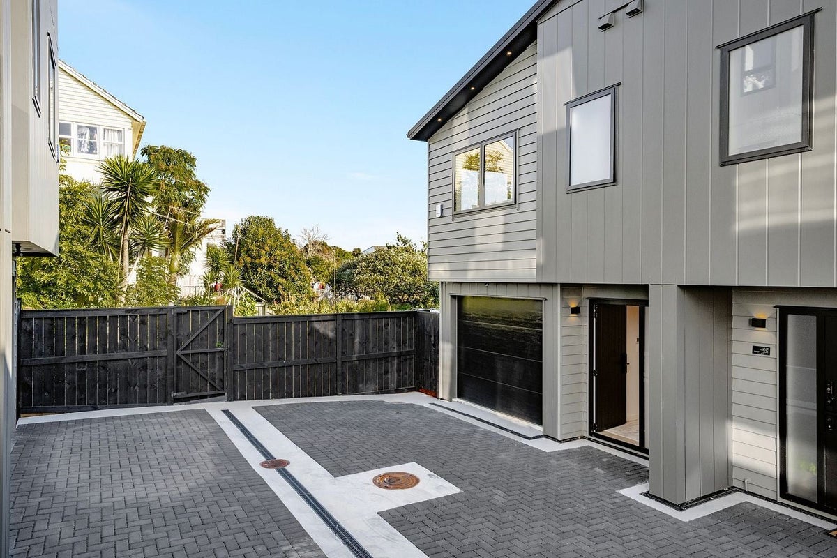 40D Kupe Street, Orakei, Auckland - Carousel 23