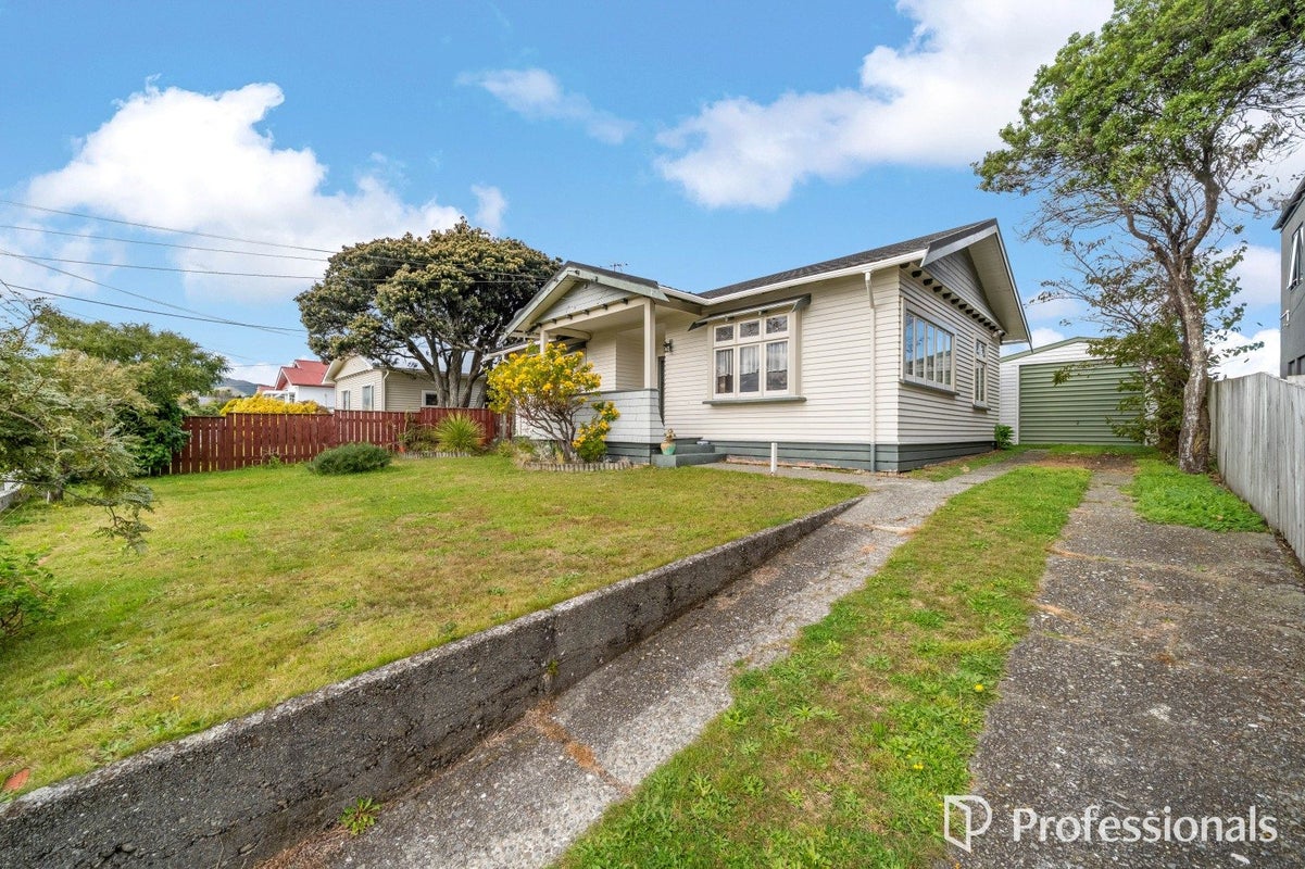 4 Emerson Street, Petone, Lower Hutt - Carousel 1