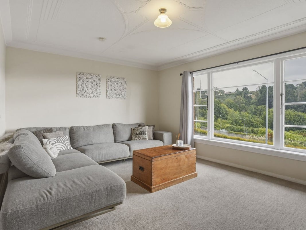 4 Riselaw Road, Calton Hill, Dunedin - Carousel 2
