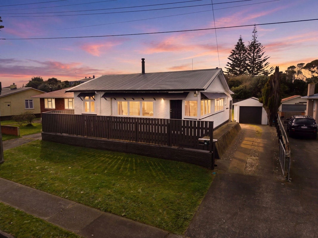 78 Matai Street, Castlecliff, Whanganui - Carousel 1