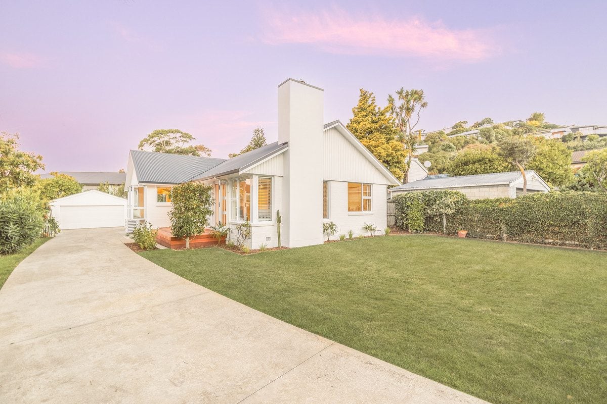 9 Soleares Avenue, Mount Pleasant, Christchurch - Carousel 2