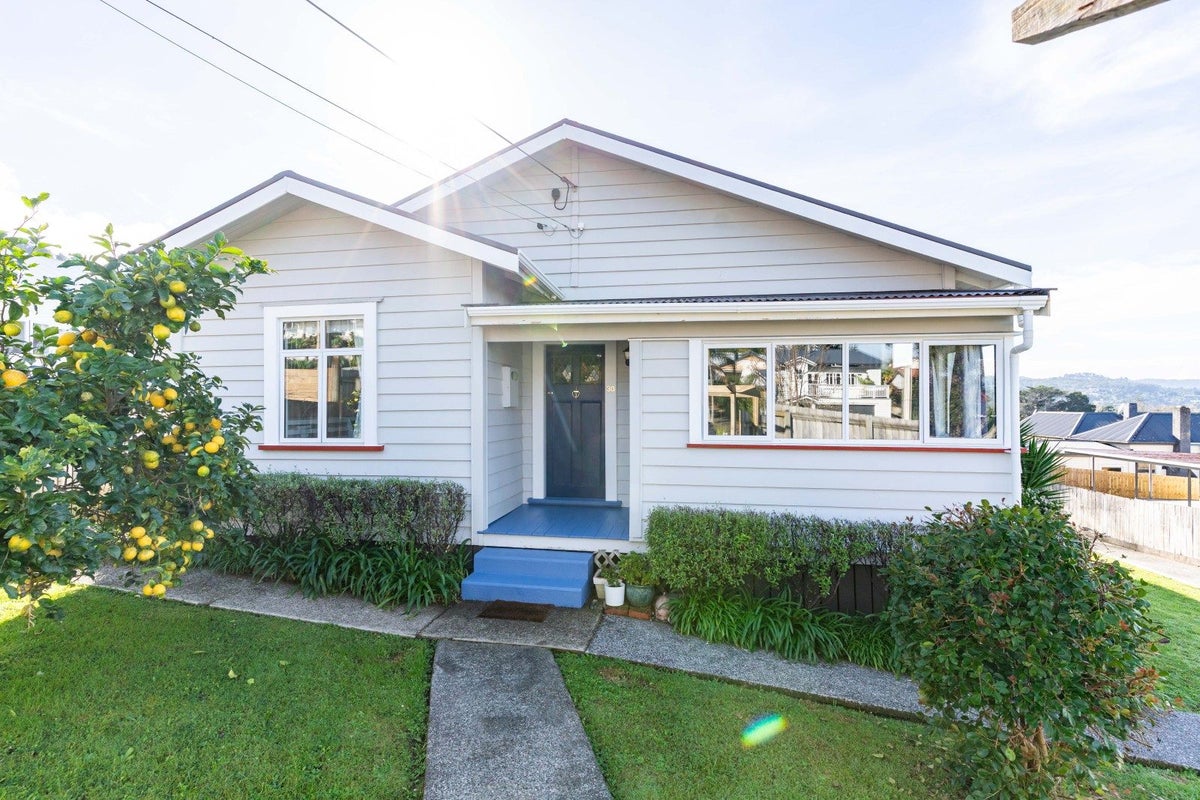30 Kauika Road West, Avenues, Whangārei - Carousel 1