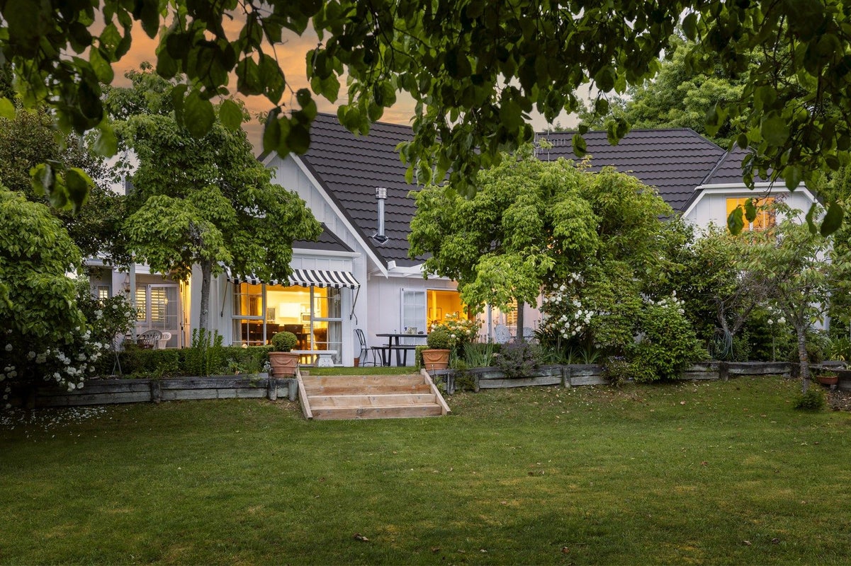 2/18 Pipi Street, Two Mile Bay, Taupo - Carousel 1