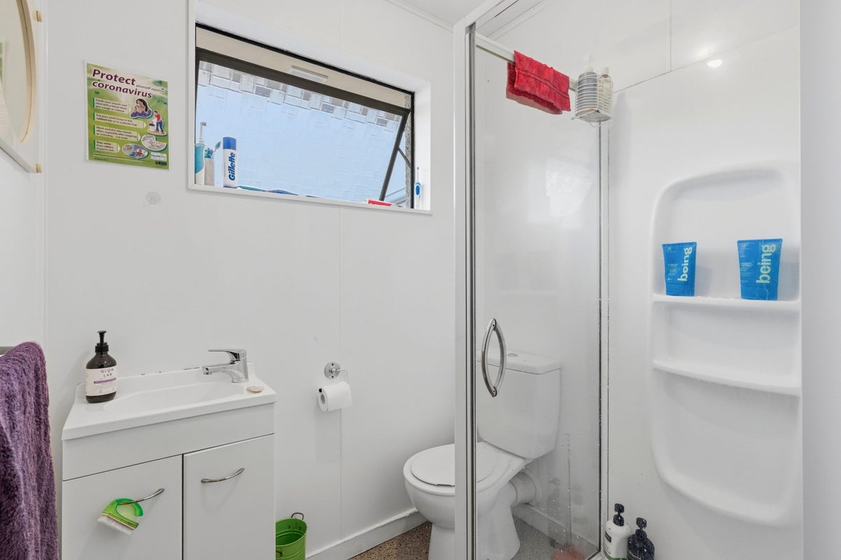 48 Milton Place, Gore, Gore - Carousel 2