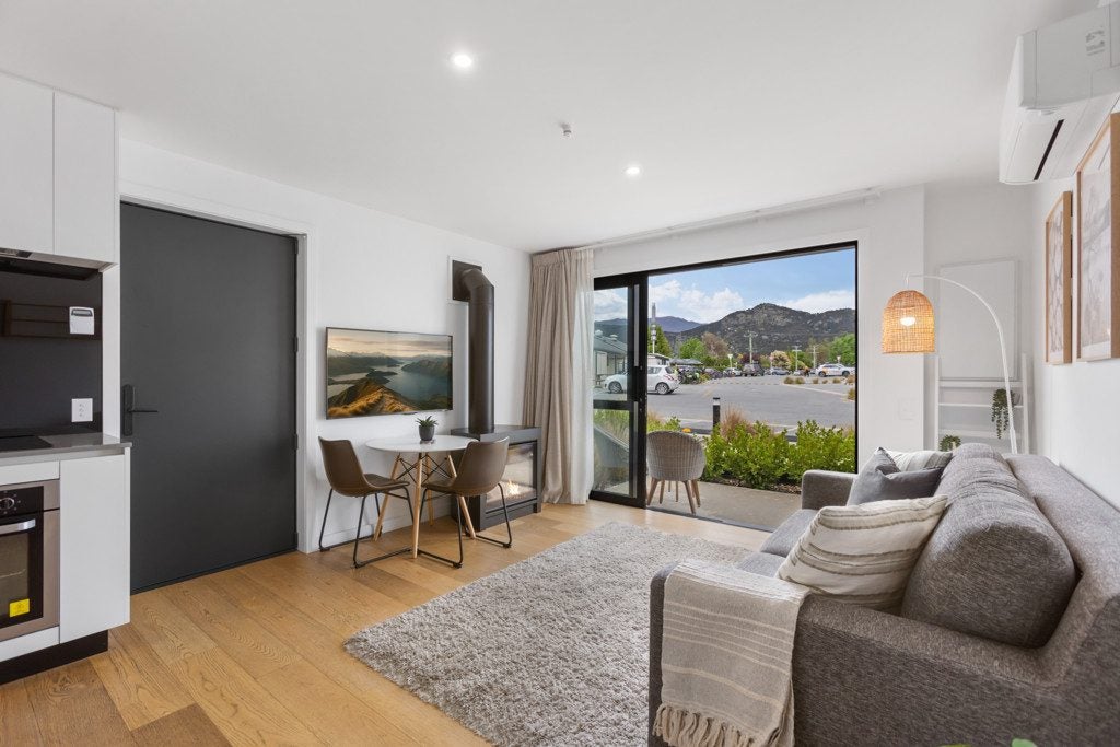 17C Kidds Way, Albert Town, Wanaka - Carousel 1