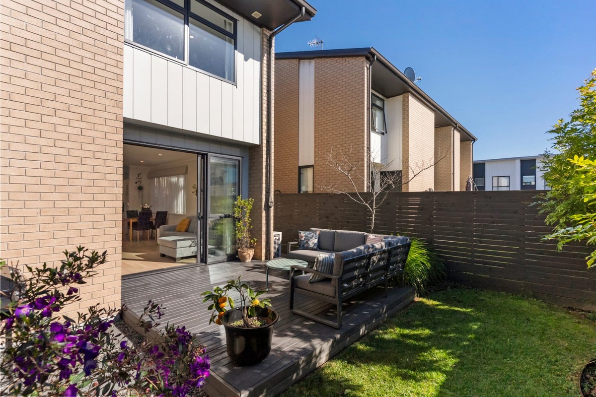 22 David Carnegie Road, Hobsonville, Auckland - Carousel 1