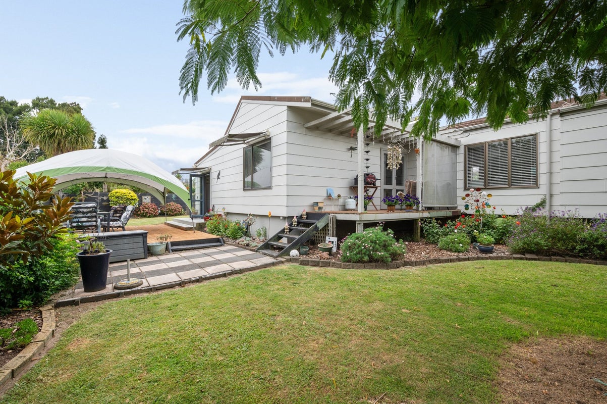 7 McEwan Place, Fitzroy, Hamilton - Carousel 2