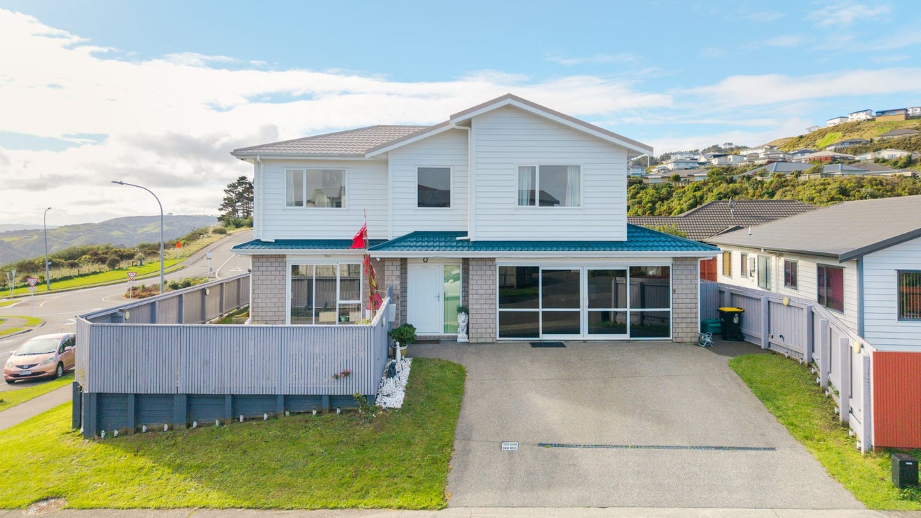 1 Saint Lucia Place, Grenada Village, Wellington - Carousel 2