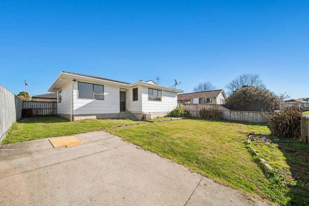 5 Ririno Place, Manurewa, Auckland - Carousel 1