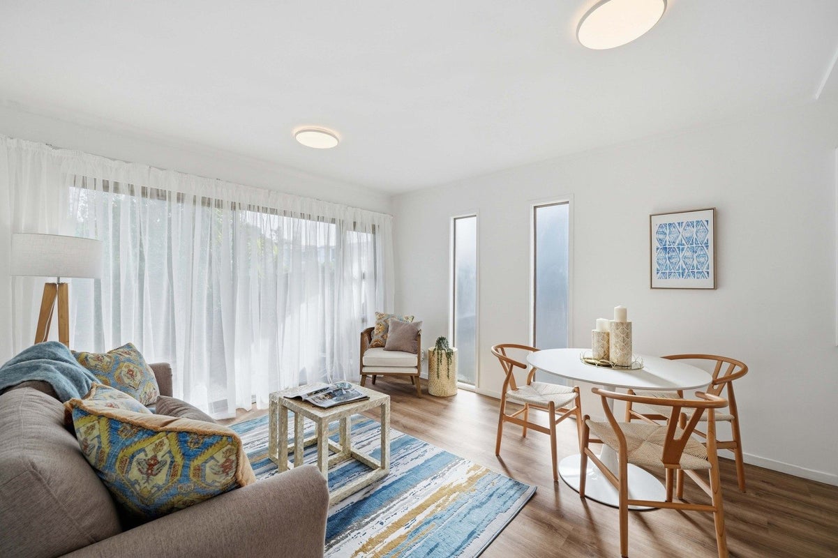5/773 Beach Road, Browns Bay, Auckland - Carousel 2