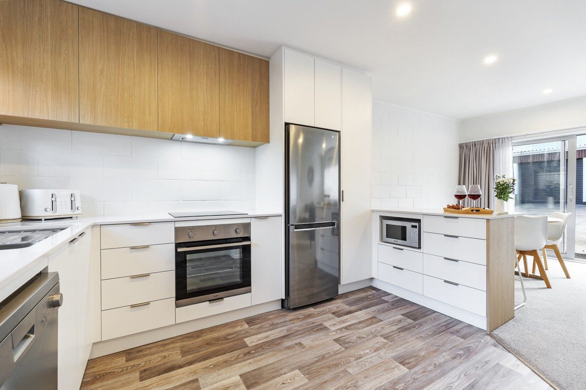 48A Pitcairn Street, Oakura, Oakura - Carousel 1