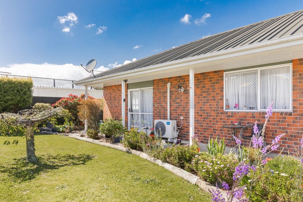 135B Russell Street, Westport, Westport - Carousel 1