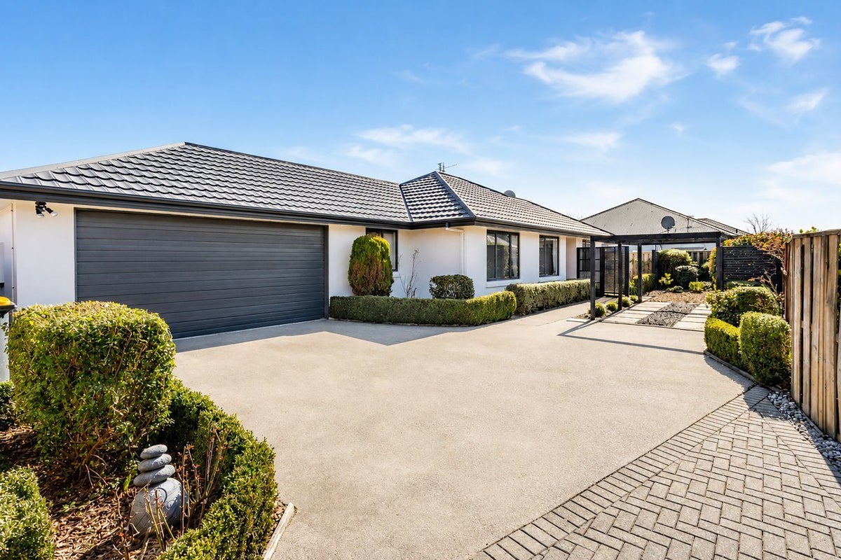 52 Mahlet Street, Northwood, Christchurch - Carousel 1