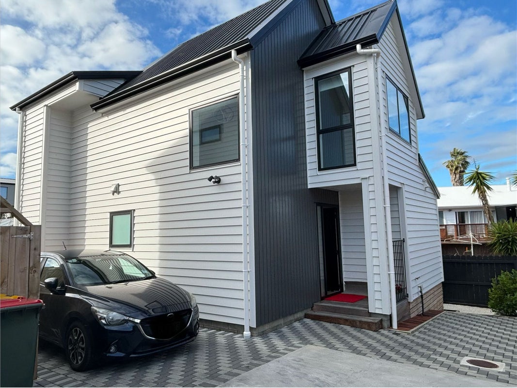 38D Udys Road, Pakuranga, Auckland - Carousel 15