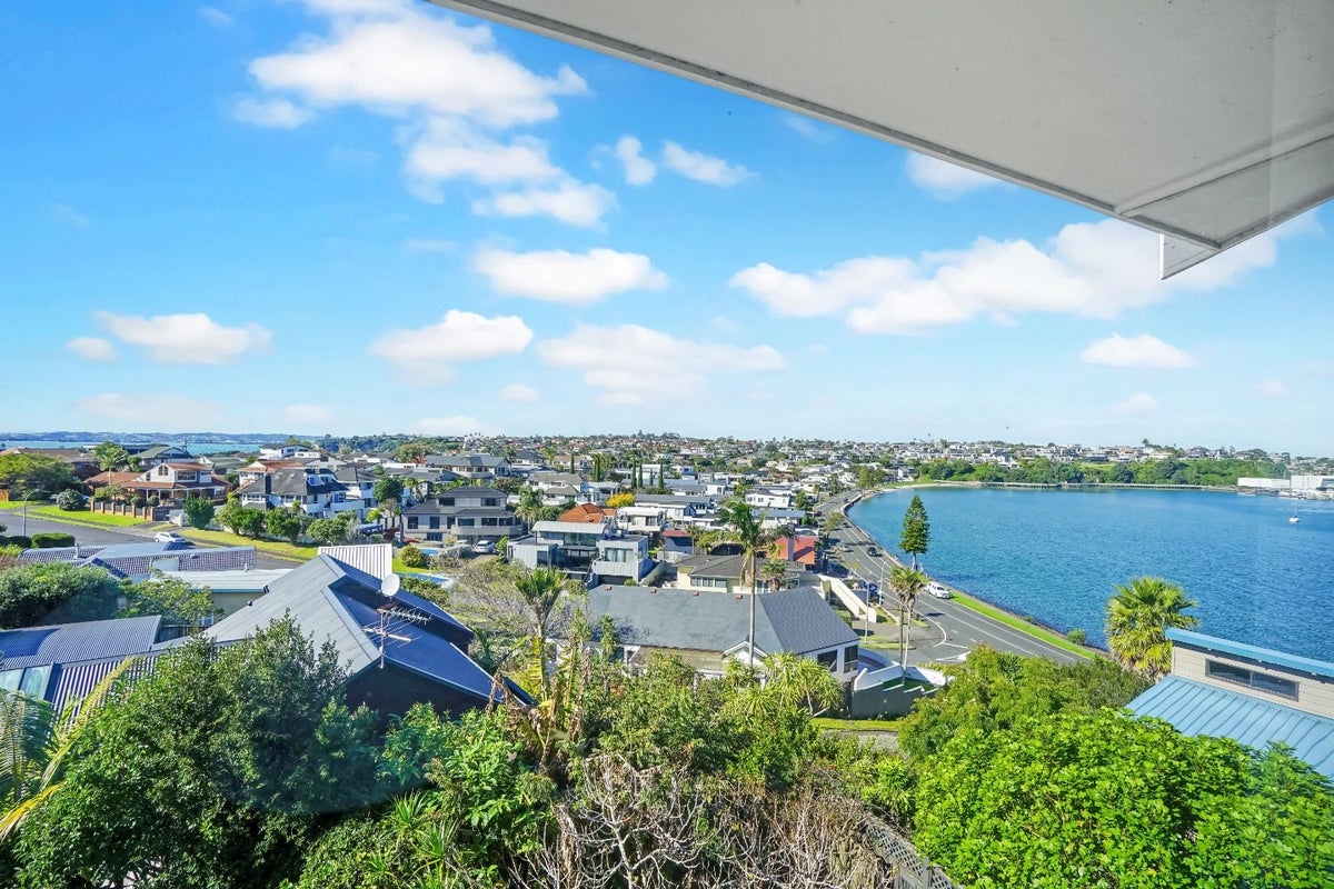 4/19 Bucklands Beach Road, Bucklands Beach, Auckland - Carousel 10
