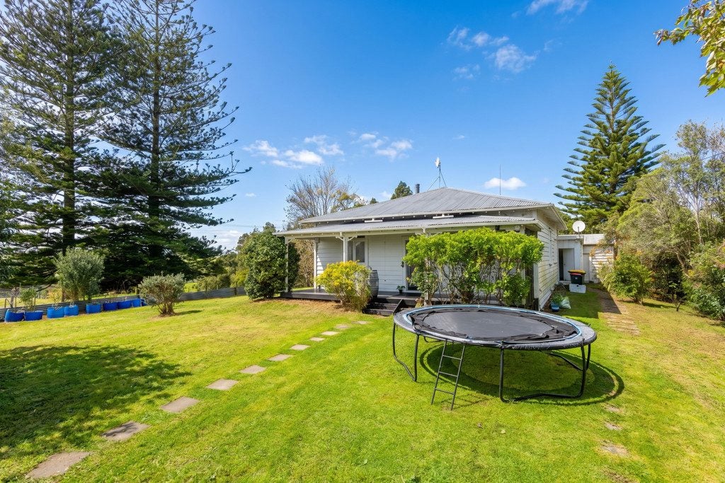 70 Biddle Road, Wellsford, Wellsford - Carousel 2