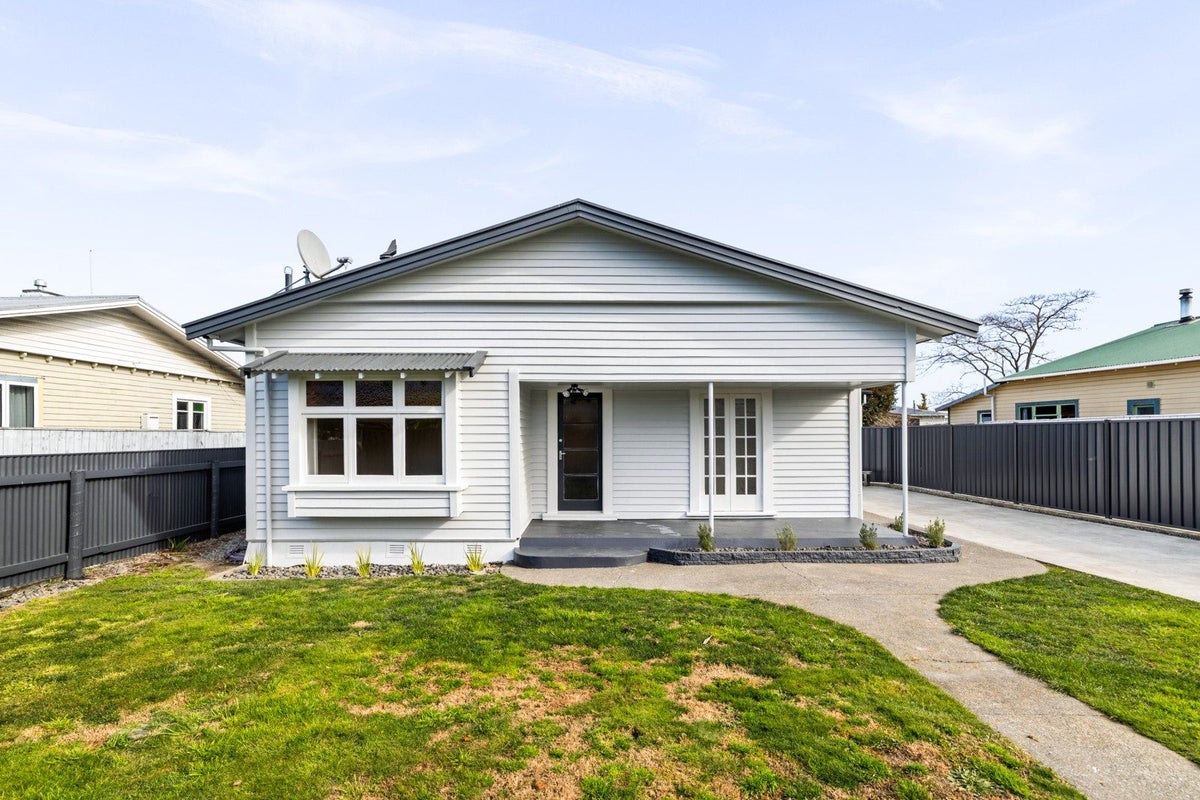 701 Buller Street, Akina, Hastings - Carousel 1