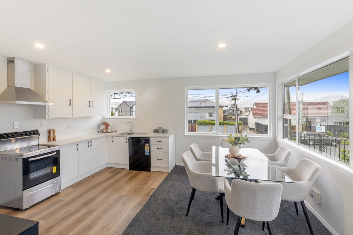 1/339 Hereford Street, Linwood, Christchurch - Carousel 1