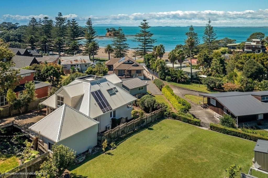 2/99 Hebron Road, Waiake, Auckland - Carousel 2