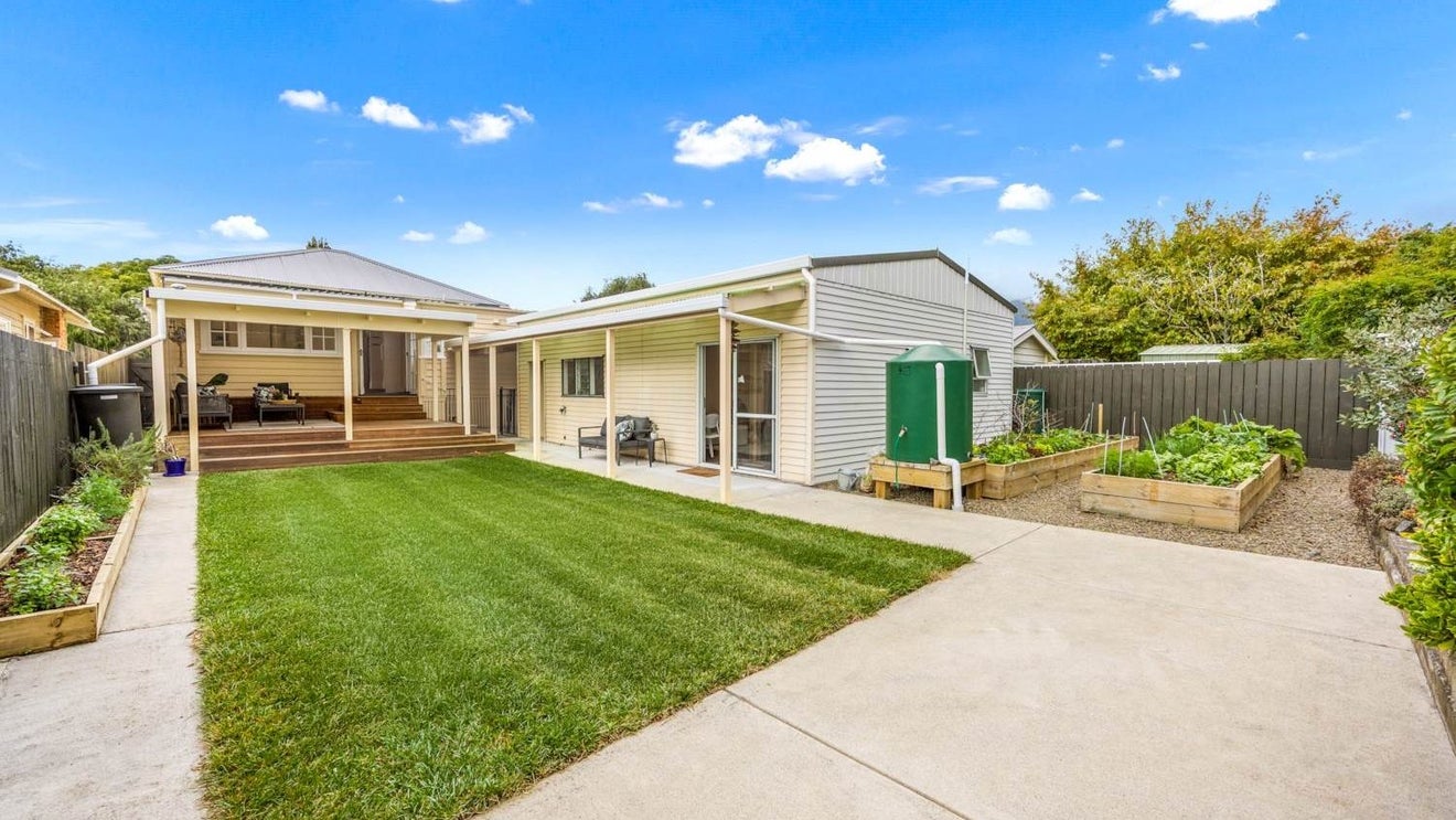 27 Pine Street, Mount Eden, Auckland - Carousel 1