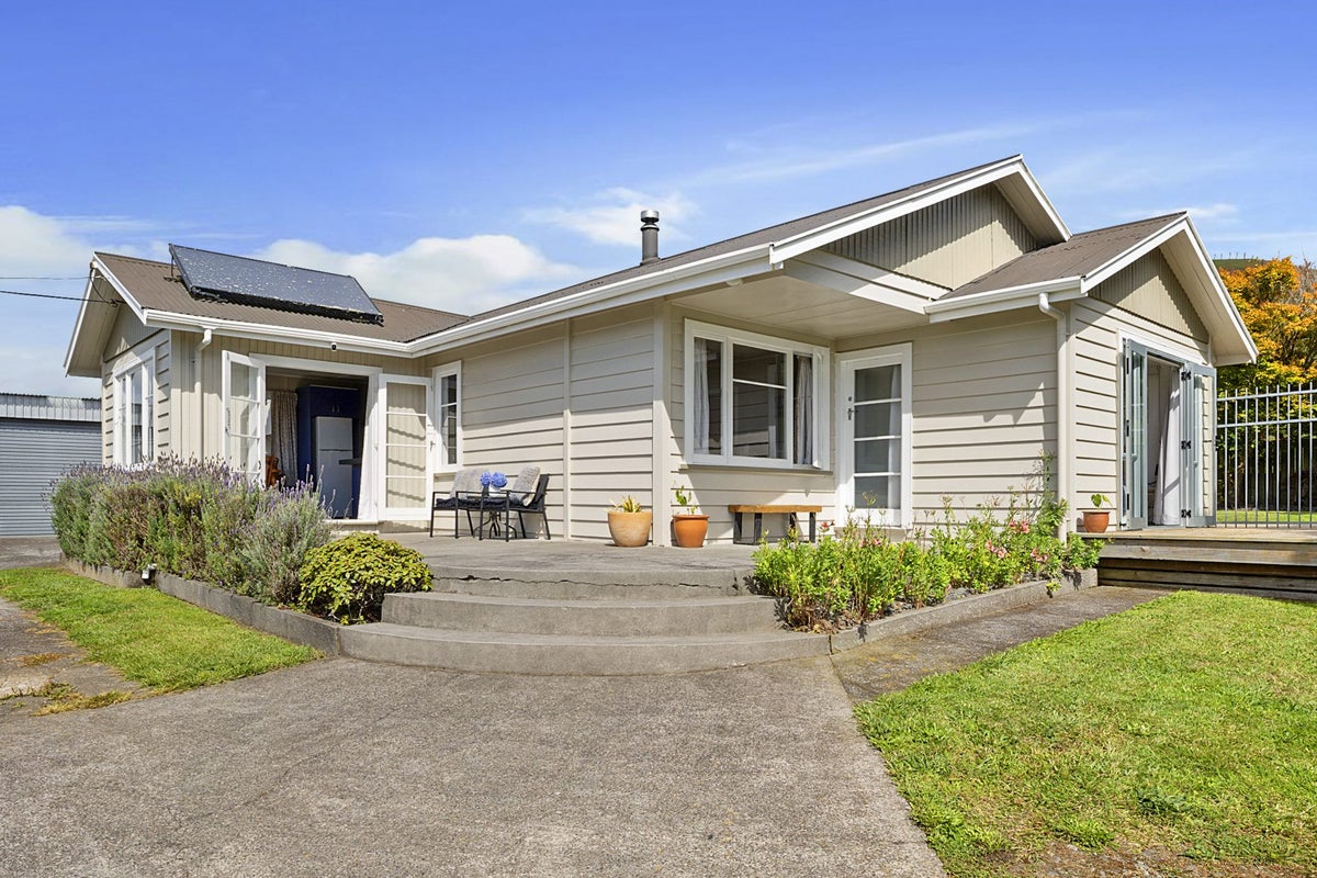 768 Mountain Road, Lepperton, Inglewood - Carousel 2