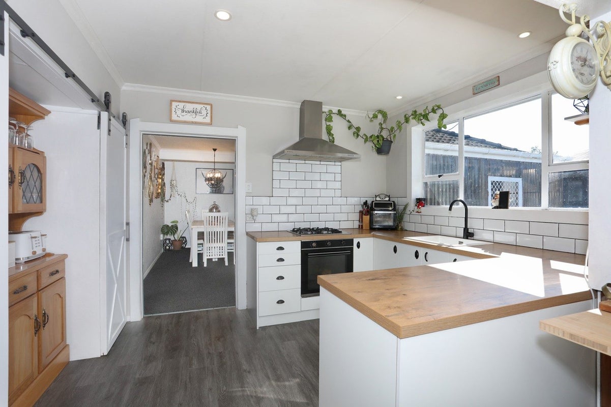 303 Kimbolton Road, Feilding, Feilding - Carousel 2