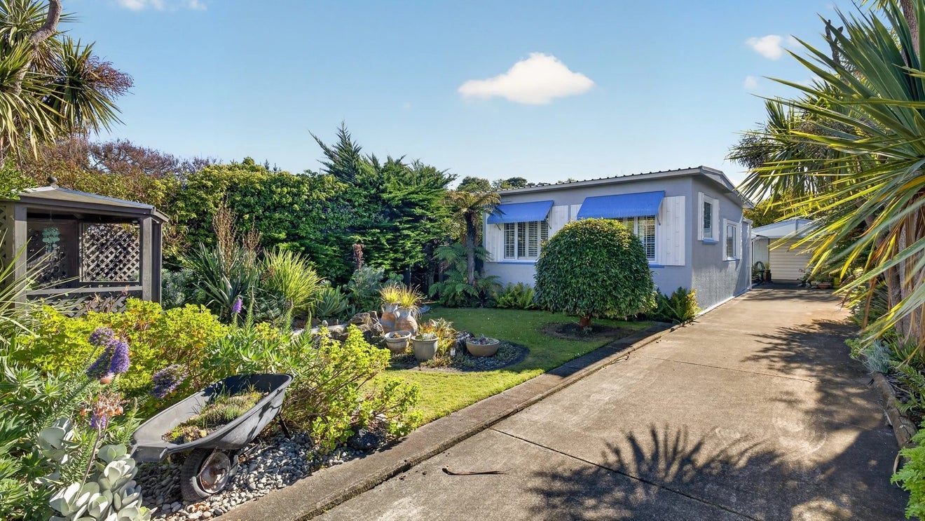 68 Jellicoe Street, South New Brighton, Christchurch - Carousel 1