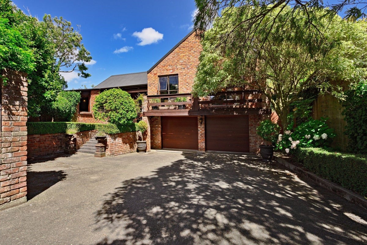93 Gala Street, Queens Park, Invercargill - Carousel 1