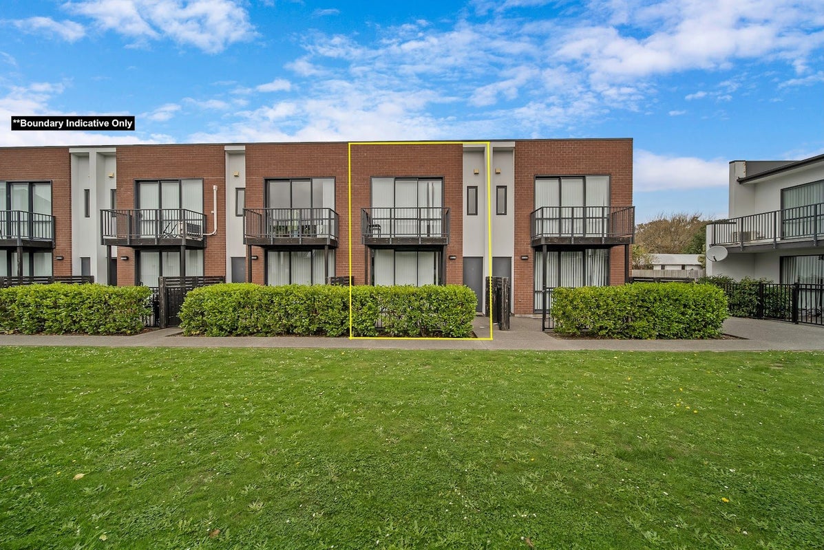 18/17 Bunyan Street, Waltham, Christchurch - Carousel 1
