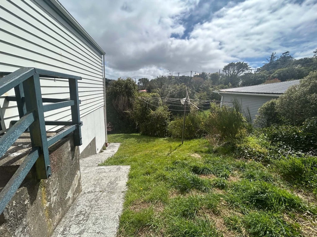 86A Black Rock Road, Newlands, Wellington, Wellington - Carousel 18