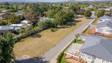 4 Hawkins Drive, Martinborough, Martinborough - Carousel 1