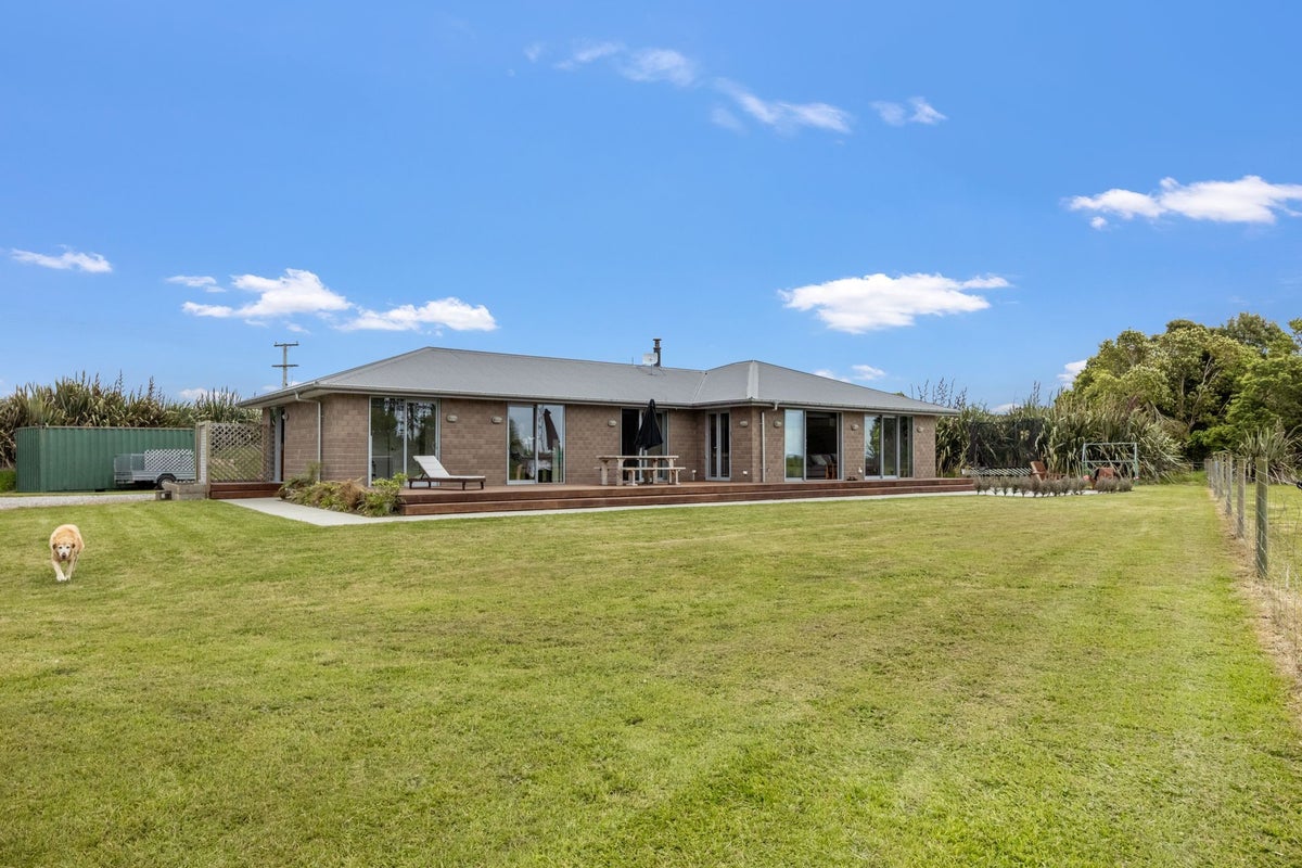 347 Utopia Road, Westport, Westport - Carousel 2